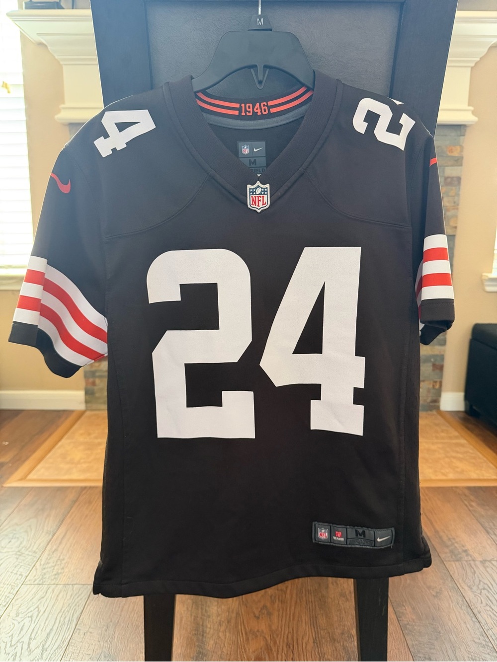 Nike Nick Chubb #24 Cleveland Browns Jersey Youth M 10/12 NFL On Field